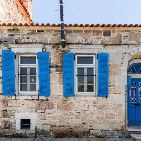 Miniq Homes 103 - Stone House With Garden Cinema, Barbecue, Mini Golf فيلة فوكا